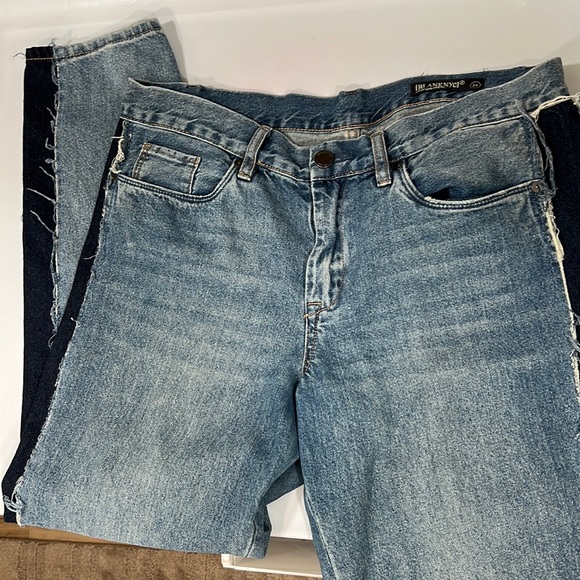 BLANK NYC Crop Girlfriend 2-Tone Side Panel Jeans - Picture 2 of 8